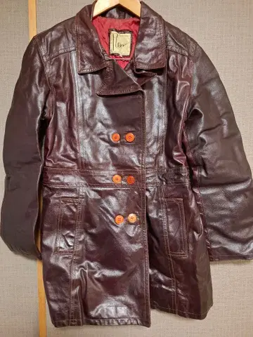 버건디 더블 브레스트 가죽 자켓