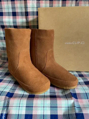 [ studio CLIP ] 미사용 소가죽 브라운 태슬 부츠