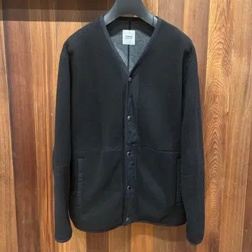 TAKEO KIKUCHI 플리스 가디건 블랙