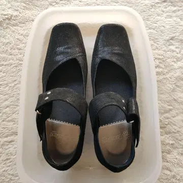 Beau Fort 뷰포트 스트랩 슈즈 블랙 24cm 3E