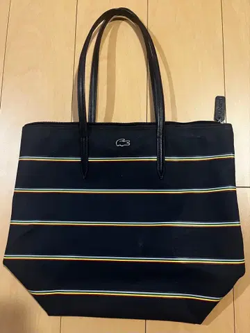 Lacoste 네이비 보더 토트백