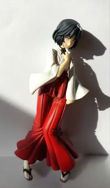 슈타인즈 게이트 우루시바루 루카 피규어