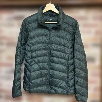UNIQLO 다운 자켓 M 사이즈