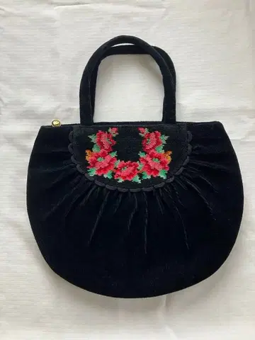 FEILER 페이러 블랙 꽃무늬 핸드백