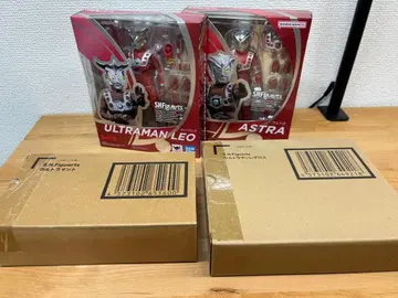 피규아트 레오 형제 & 레그로스 울트라맨 포함