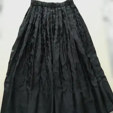 미라 오웬 롱 플레어 스커트 사이즈 1