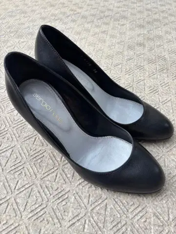 Sergio Rossi 블랙 하이힐