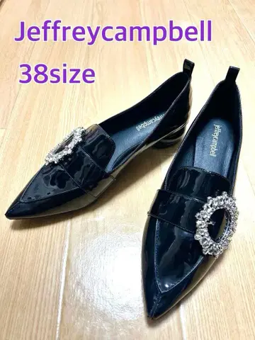 Jeffrey Campbell 비쥬 장식 플랫슈즈 38 사이즈