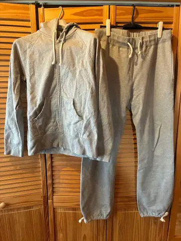 Daily Wardrobe Industry 후드티 팬츠 셋업