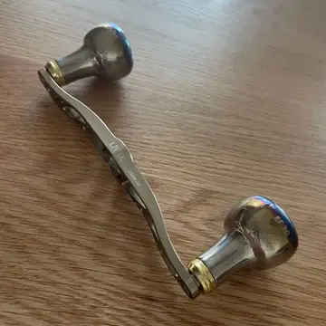 [ 센터 너트 없음 ] LIVRE 크랭크 120 ef30 노브