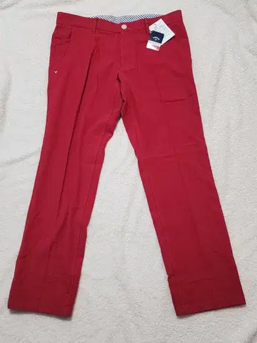 미사용 새상품 캘러웨이 레드 테이퍼드 팬츠 LL 가을 겨울용