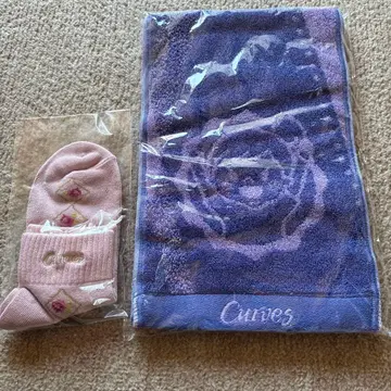 Curves 머플러 타월 꽃무늬 양말