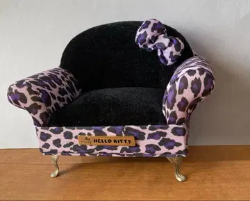 HELLO KITTY 레오파드 무늬 소파 퍼플 블랙