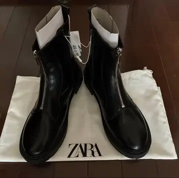 ZARA 프론트 지퍼 37 24cm 부츠