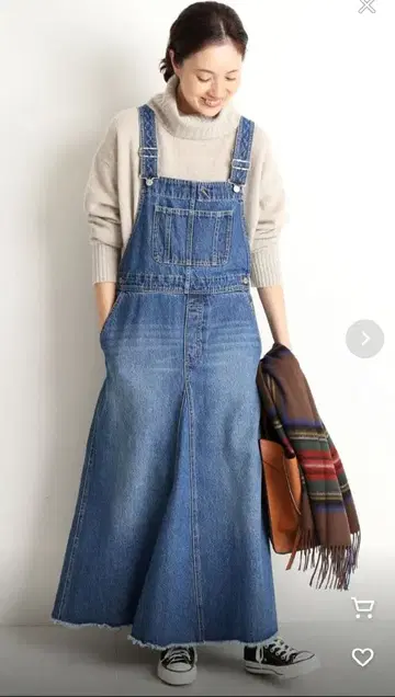 LE DENIM 볼륨 플레어 오버롤 스커트 사이즈 38 슬로브 이에나