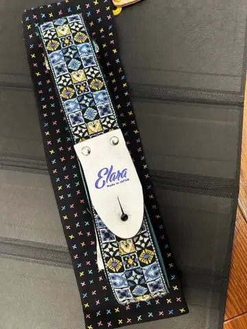 Elara Strap Dignity Square Aqua