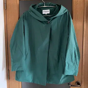 MCGREGOR 후드 부착 그린 자켓