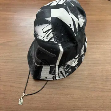 ZUTOMAYO x BODYSONG. Hat