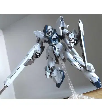 HGUC 시난주 슈타인 완성품