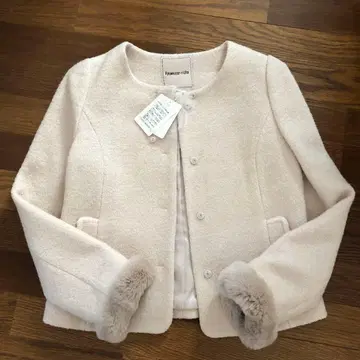 새상품 아푸와이저 리셰 숏코트 퍼