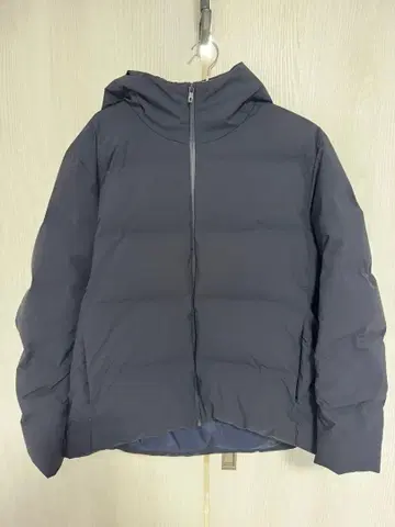 레어템 UNIQLO 네이비 심리스 다운 후드티 XXL