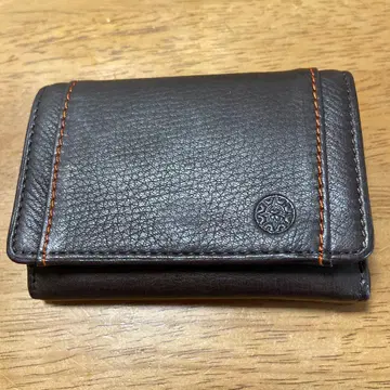 다고다 짙은 갈색 가죽 접이식 지갑 오렌지 스티치