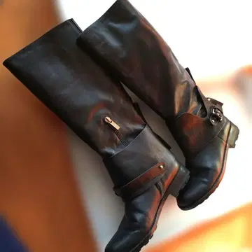 블랙 가죽 롱 부츠 백 지퍼 포함