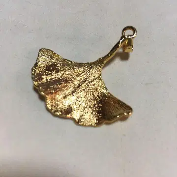 정품 은행잎 골드 펜던트