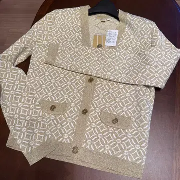 미사용 새상품! 마이클코어스 기하학 패턴 베이지 가디건