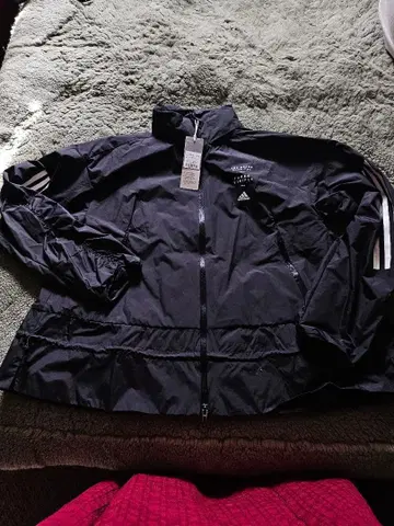 adidas 블랙 점퍼 사이즈 OT