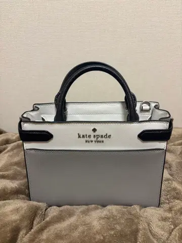 케이트 스페이드 숄더백 그레이/화이트