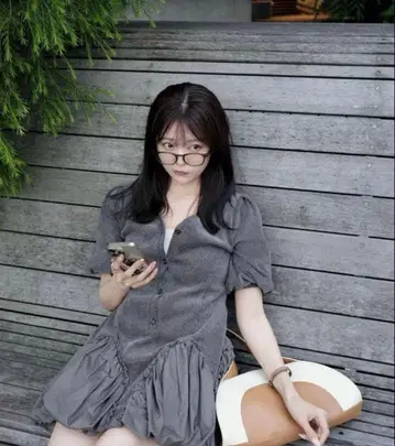 Andequal Andequal docking hem tops