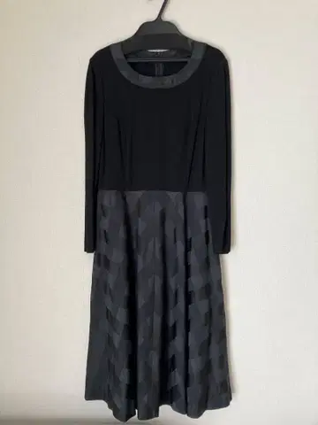 긴팔 원피스 블랙 M 세레모니