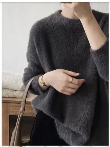 Waverry 골격 웨이브 오버 니트 상의