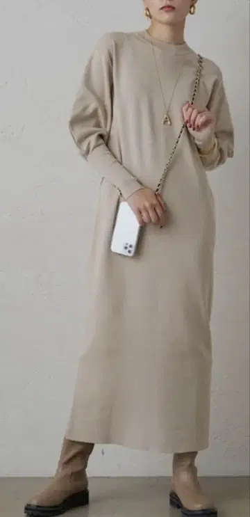 라운지 드레스 베이지 니트 롱 원피스 긴팔