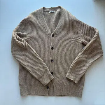 AURALEE 베이지 V넥 가디건