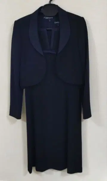 블랙 원피스 수트 자켓 포함