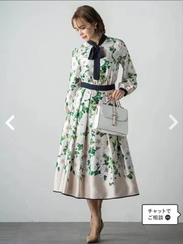 Viaggio Blu 까멜리아 플라워 프린트 원피스