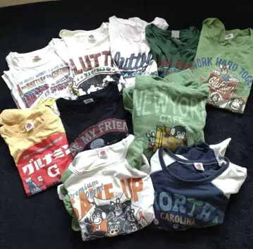 글루톤즈(제니퍼) T셔츠, 트레이닝복