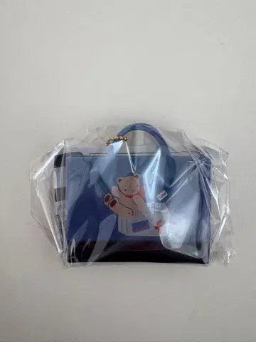 [ 미개봉 새상품 ] familiar 곰 파란색 캡슐 토이