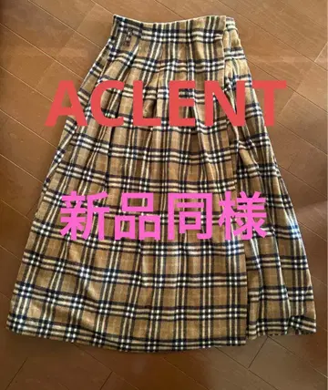 아클렌토 볼륨 랩 체크 스커트 새상품급