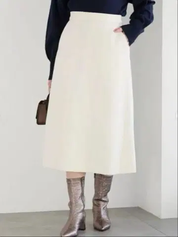 [ 완판템 ] 테치치 멜톤 저지 트라페즈 스커트