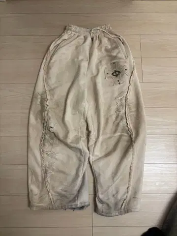 [ SKOOT ] 완판템 스웨트 팬츠 화이트 TAKATO 애용 브랜드