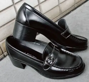 HARUTA 링 스트랩 힐업 로퍼 3E 블랙