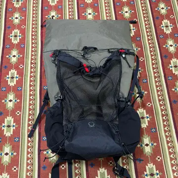 야마토미치 three 카키, 포켓 메쉬