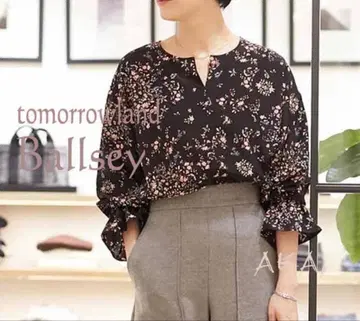 tomorrowland Ballsey 꽃무늬 블라우스 가을/겨울/봄에