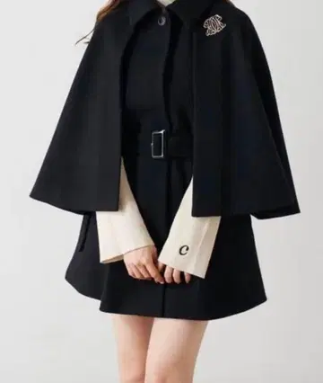 치코 블랙 케이프 코트