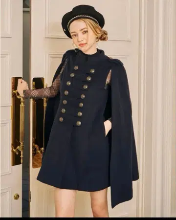 다리치 나폴레옹 케이프 코트