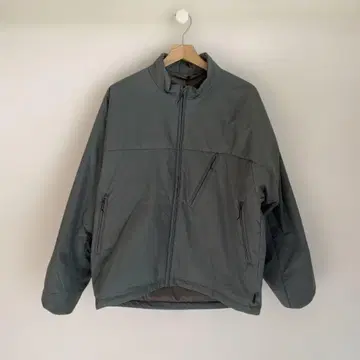 [택 포함 미사용 새상품] 라이트 웨이트 패디드 자켓