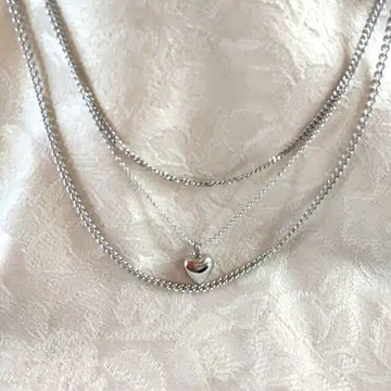 실버 하트형 펜던트 목걸이